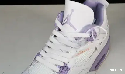 4 JORDAN RETRO SB - 0519